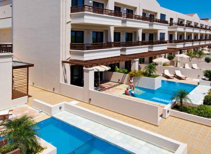 Asterion Beach Hotel & Suites